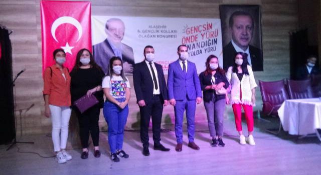Alaşehir'de Ak Parti Gençlik Kolları Kongresi Yapıldı.