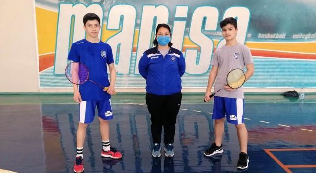 Yunusemre'li Badmintonculara Milli Takım Heyecanı Sardı