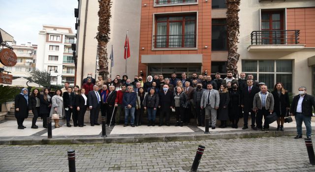 Vali Yaşar Karadeniz Basın Mensupları İle Kahvaltıda Buluştu