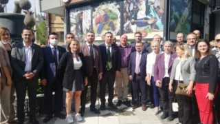 Akburak, Bir Dizi Ziyaretler İçin Manisa'da Bulunuyor.