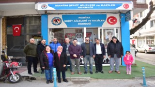 MİLLİ YOL PARTİSİ  YUNUSEMRE  İLÇE TEŞKİLATINDAN  ŞEHİT AİLELERİ VE GAZİLER DERNEĞİNE ZİYARET