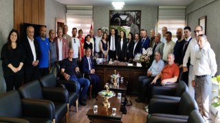 Manisa Dostlar Meclisi’nden Şehzadeler Belediye Başkanı Gülşah Durbay’a Hayırlı Olsun Ziyareti