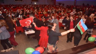 Dünya Azerbaycanlılarının Dayanışma Günü Manisa'da Kutlandı