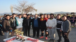 Yuntdağ Karaveliler Futbol Turnuvası Tamamlandı