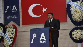 Başkan Şakircan Dinç "Tarih Bizi Çağırıyor: Çanakkale Ruhu, Cumhuriyet’in Temelidir!"