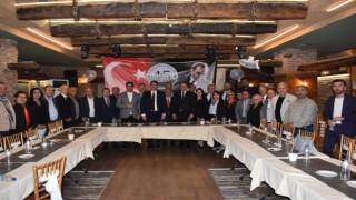 Manisa Dostlar Meclisi’nin Konuğu Demokrat Parti Genel Başkanı Gültekin Uysal Oldu